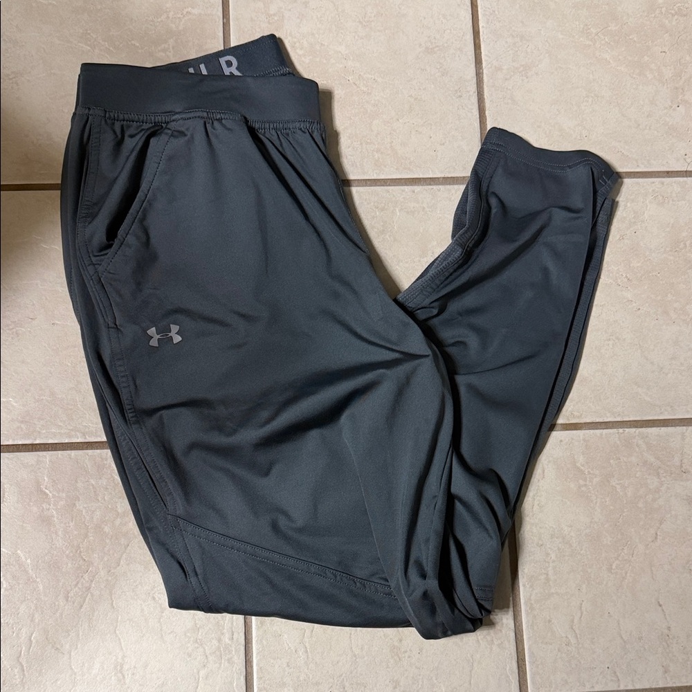 Under Armour Charcoal Athletic Pants